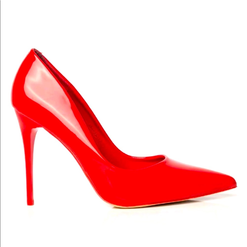 SOLD OUT!! AZALEA WANG TAKE ME OUT RED PUMPS